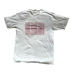 Kiss More Girls Crewneck Short Sleeve T-Shirt Lesbian Queer Pride Unisex M